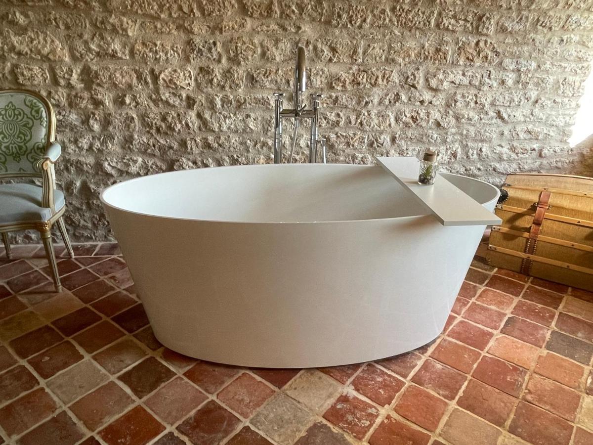 Bed and Breakfast L'Orangerie Нефшато Екстер'єр фото